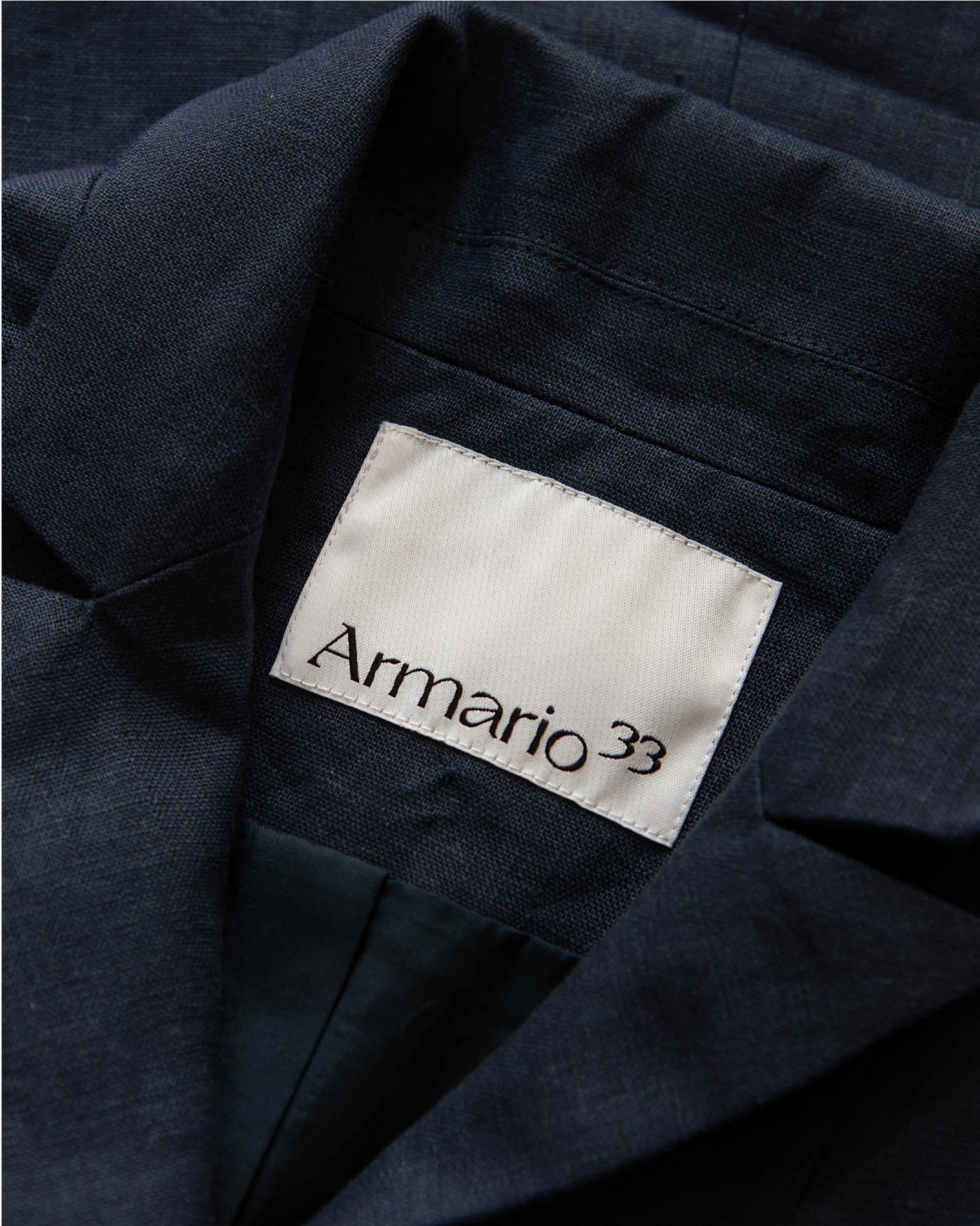 Estudio creativo especializado en Branding, Diseño Web y Packaging. Fundado en Buenos Aires en 2016. 5