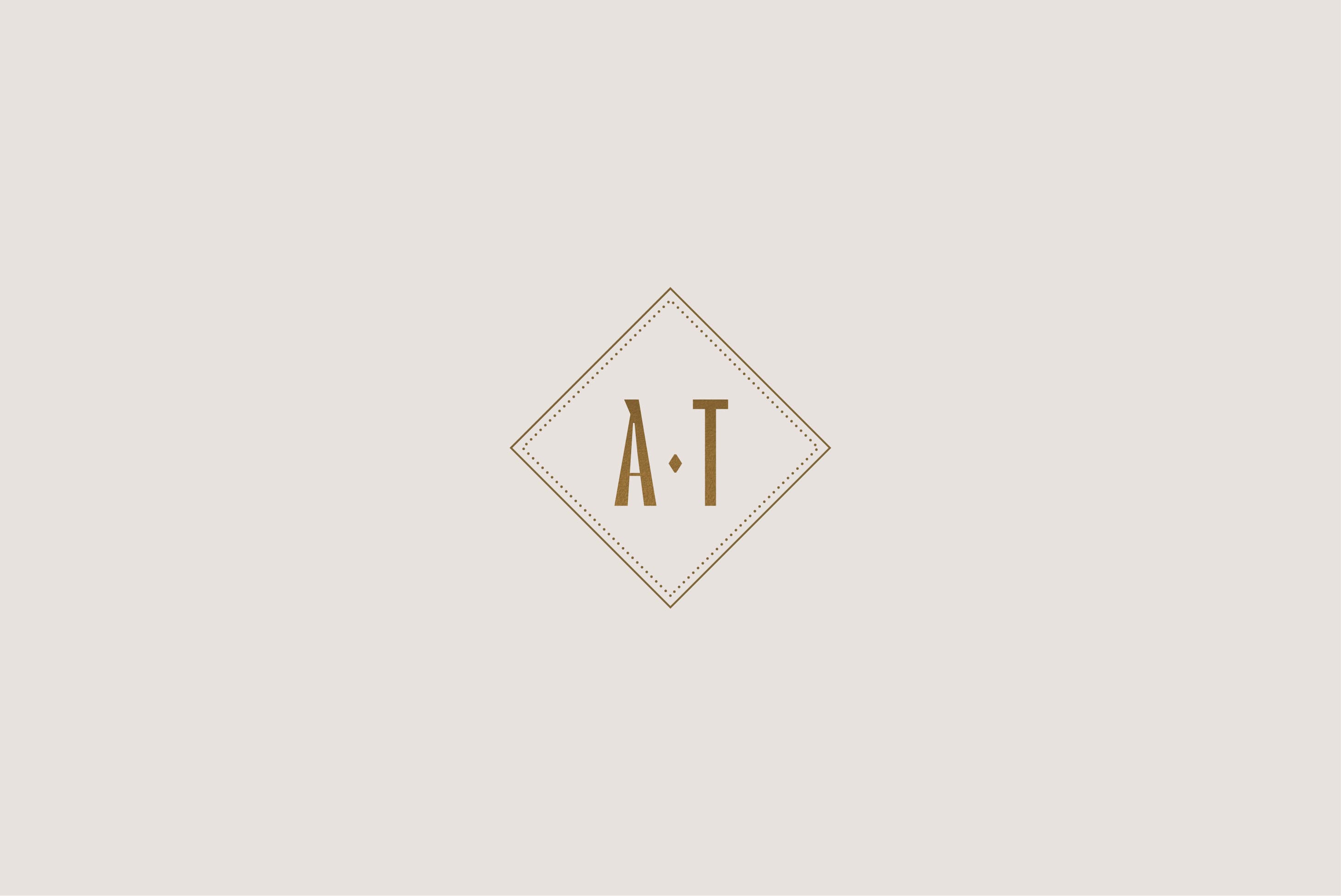 NUAR_Web_Proyecto_AnticheBranding_C_19.jpg